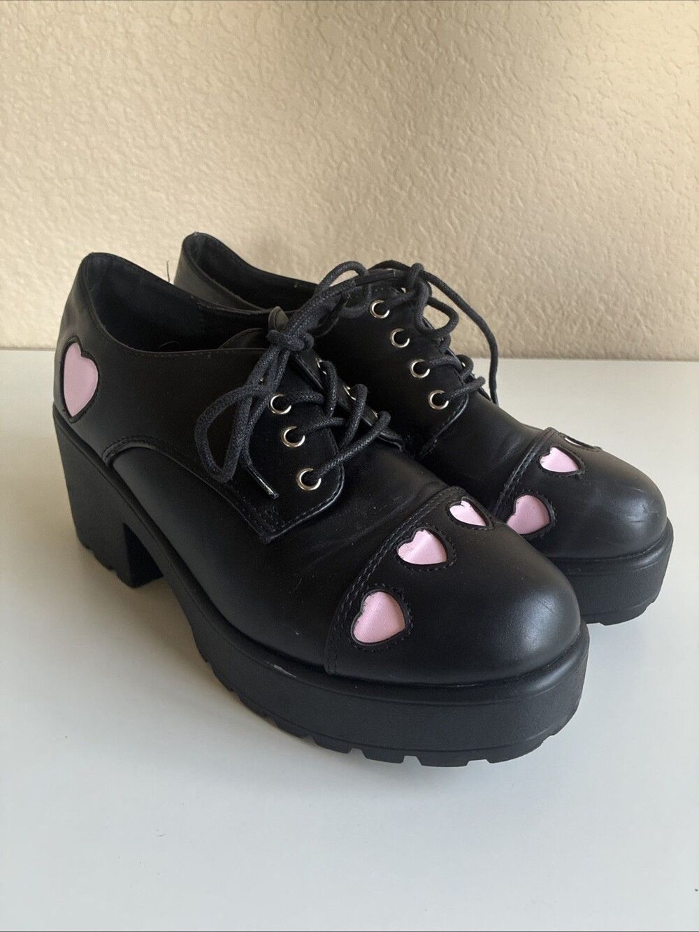 Chunky Platform Black Lace Up Pink Hearts Women’s Shoes Sz 41/9.5 Whimsy Goth